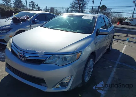 2012 Toyota Camry Hybrid Xle z USA, uszkodzony, nr VIN 4T1BD1FK2CU036941